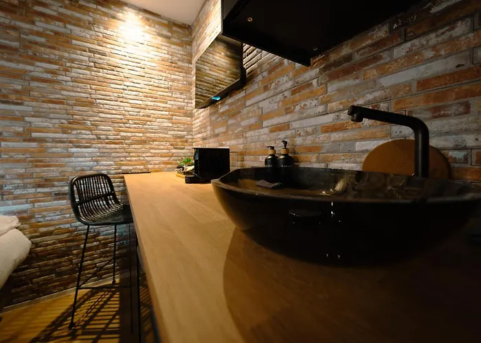 Le Pelerin Apartment *